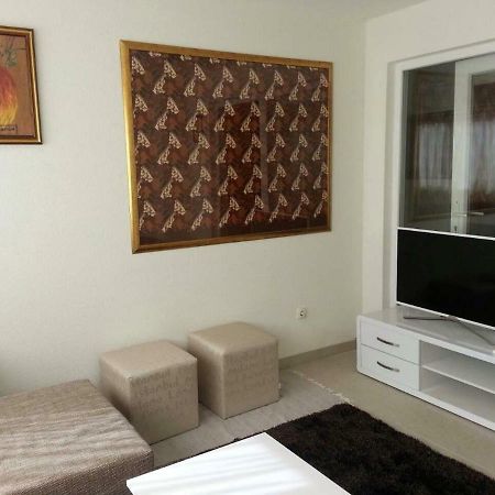 Kartini Apartment Nin Eksteriør billede