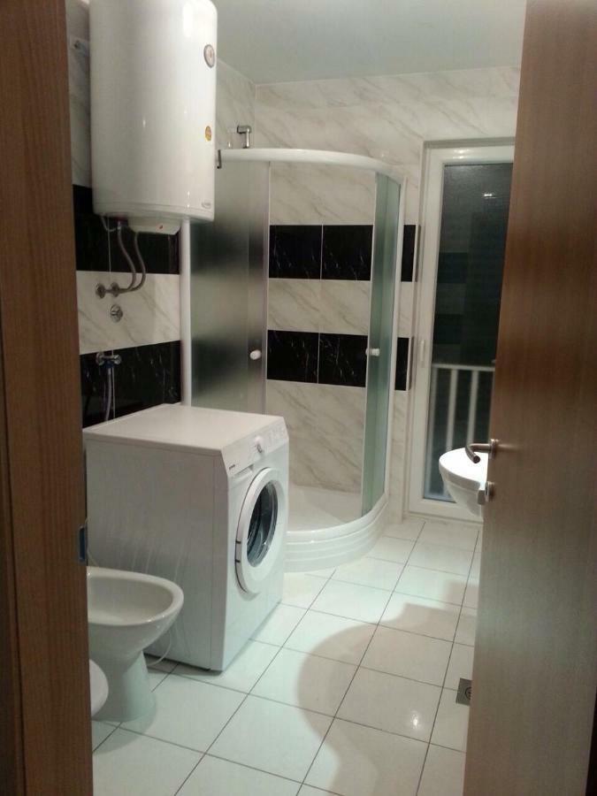 Kartini Apartment Nin Eksteriør billede
